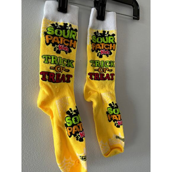 Sour Patch Kids Socks Adult Yellow Trick Or Treat Halloween Crew Length - Picture 3 of 4